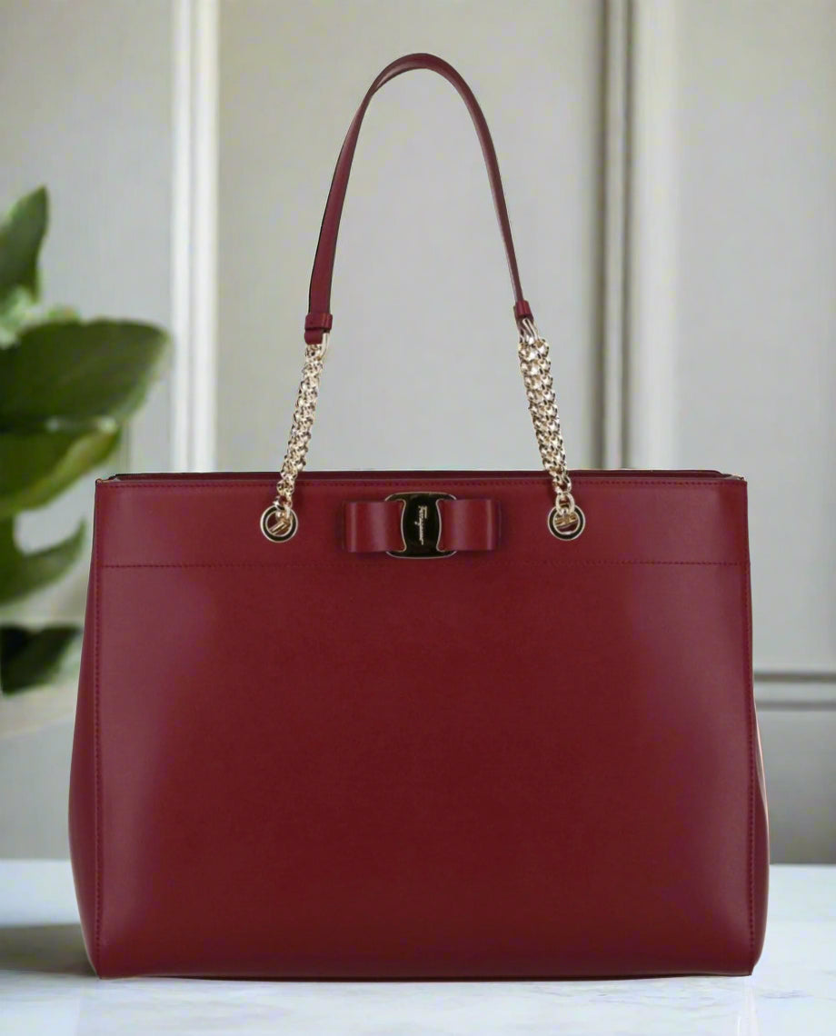 Red Salvatore Ferragamo Vara Bow Smooth Leather Tote Handbag